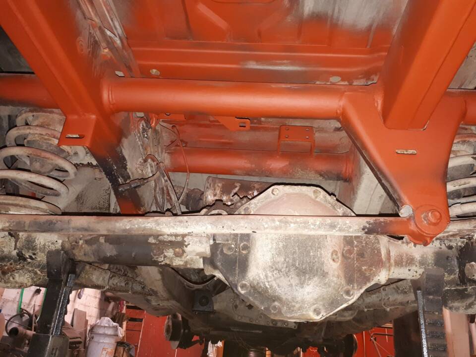 Bild 42/45 von Mercedes-Benz 300 GE (lang) (1991)