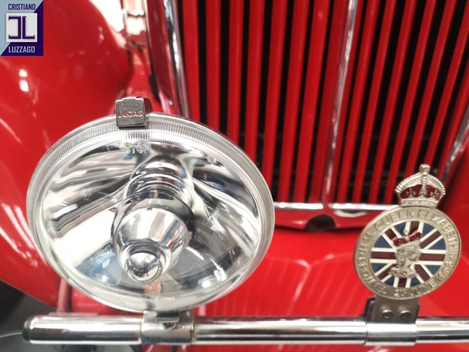 Bild 32/84 von MG TD (1951)