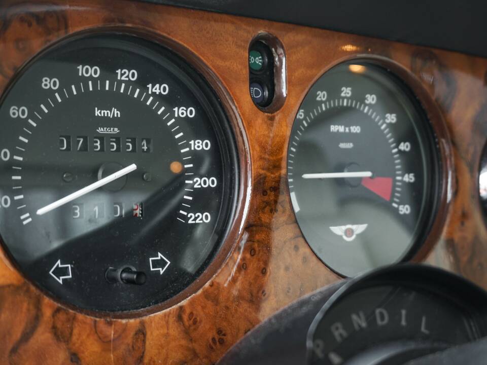 Image 29/45 of Bentley Turbo R (1988)