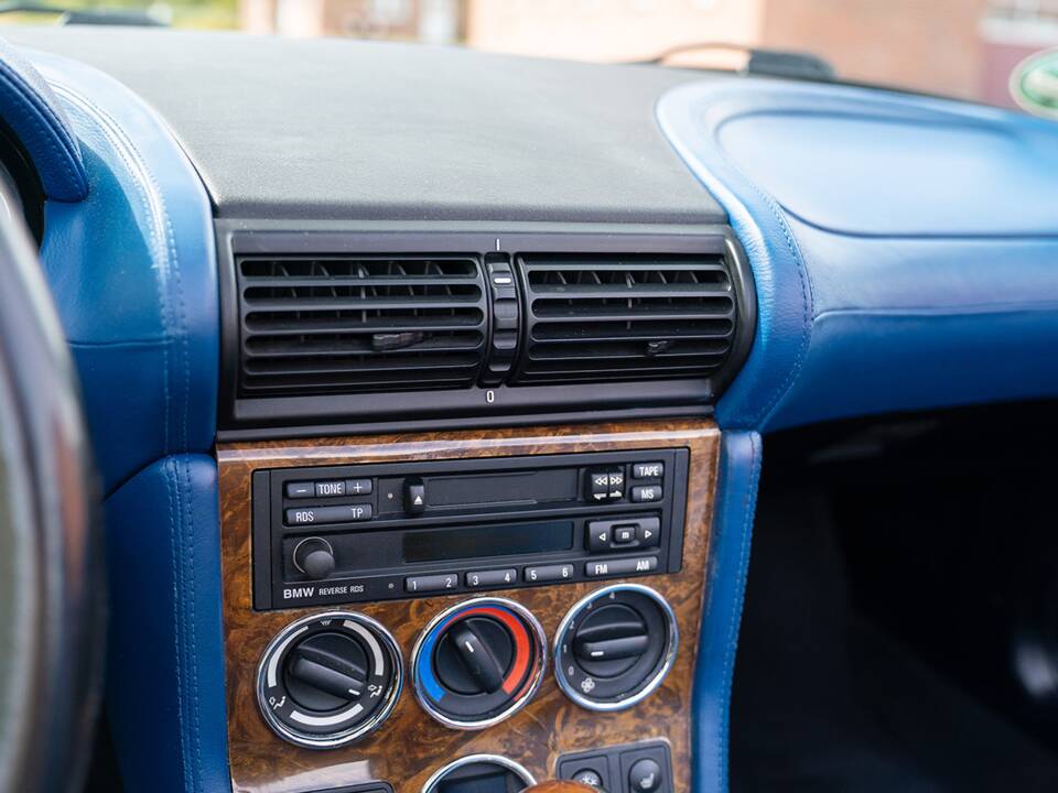 Bild 23/33 von BMW Z3 Cabriolet 3.0 (2002)