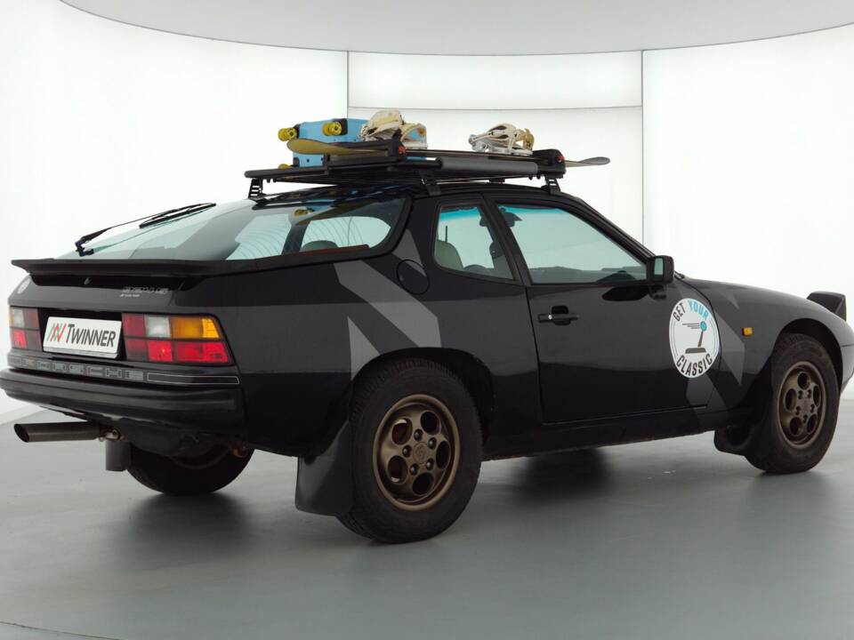 Image 9/44 of Porsche 924 S (1986)
