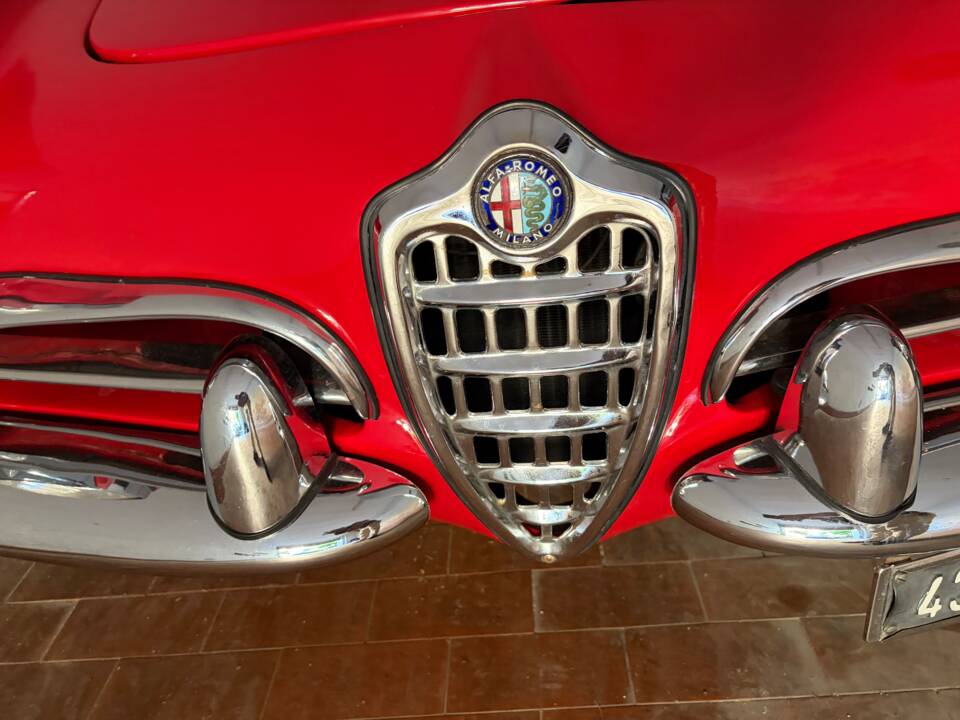 Afbeelding 18/18 van Alfa Romeo Giulietta Spider (1961)