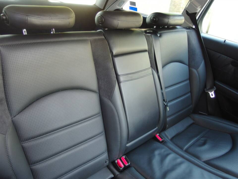 Image 56/98 of Mercedes-Benz E 63 AMG T (2008)