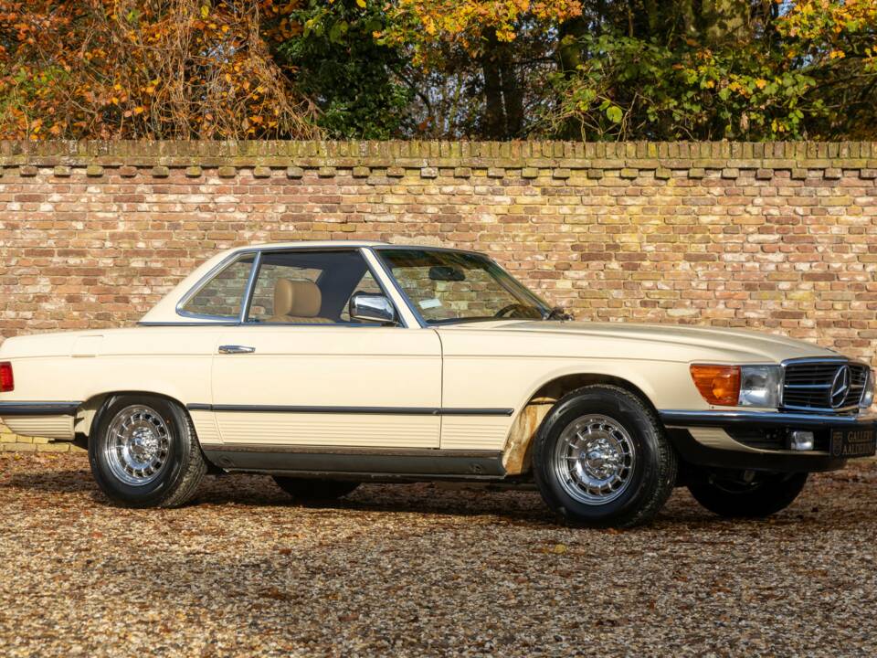 Bild 37/50 von Mercedes-Benz 380 SL (1982)