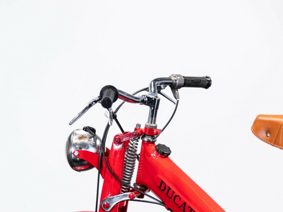 Bild 14/50 von Ducati DUMMY (1953)
