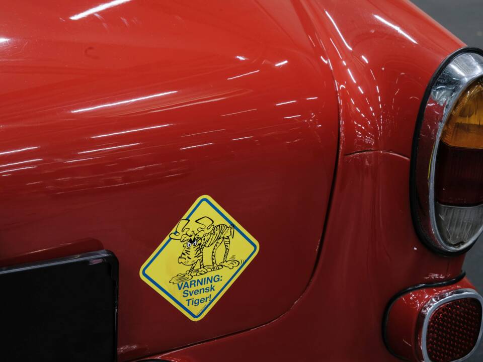Image 32/41 of Volvo P 122 S (1966)