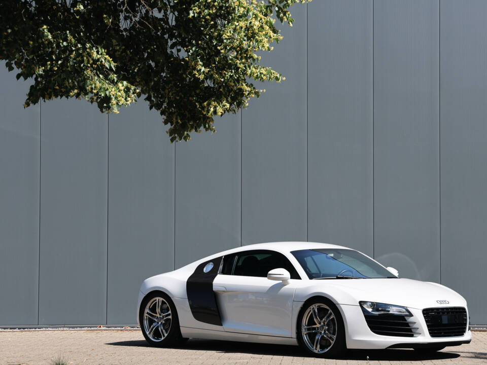 Bild 15/53 von Audi R8 (2008)