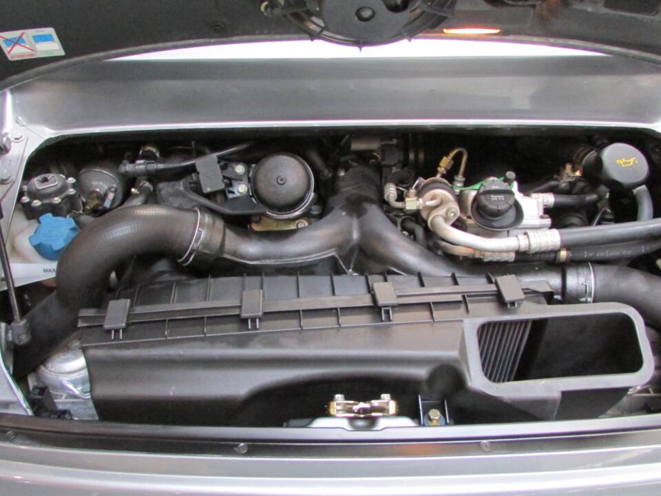 Bild 10/22 von Porsche 911 Turbo (2003)