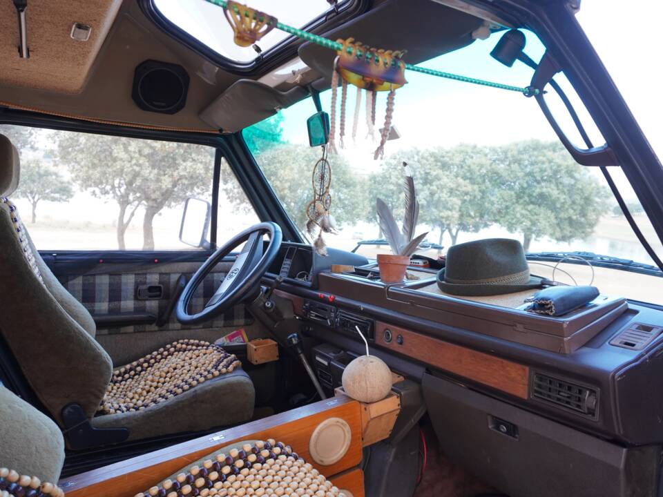 Afbeelding 10/20 van Volkswagen Dehler T3-Profi (1983)