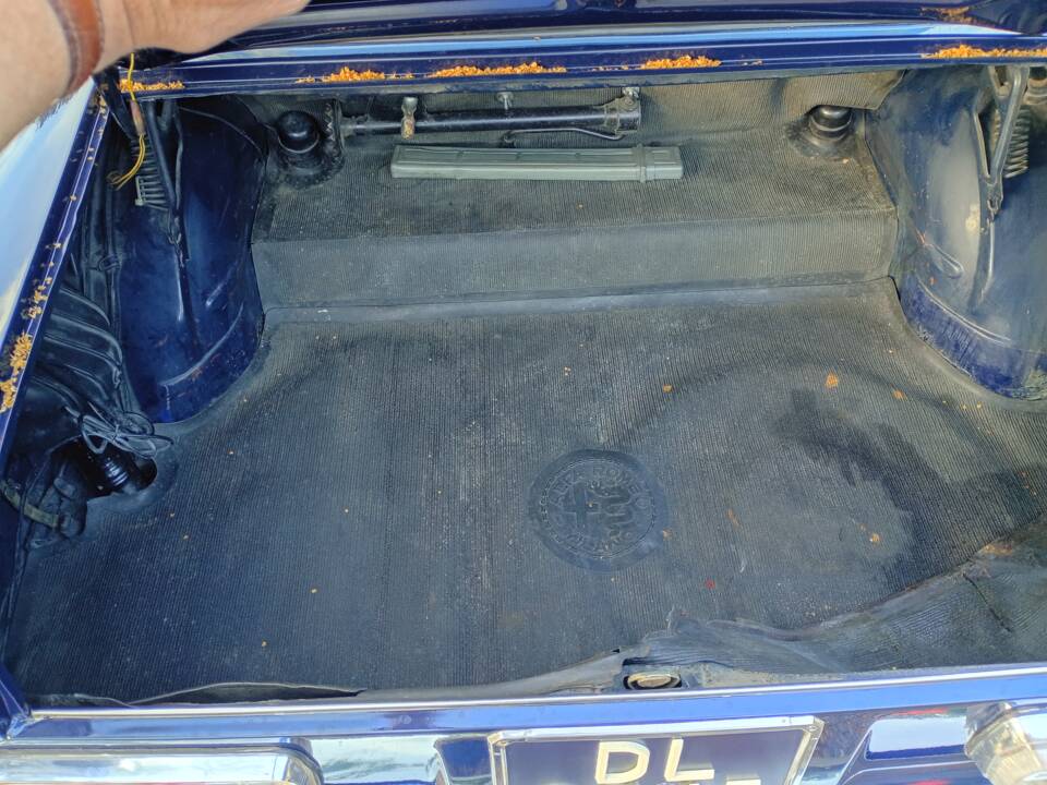 Image 15/15 of Alfa Romeo Giulia Super 1.3 (1972)