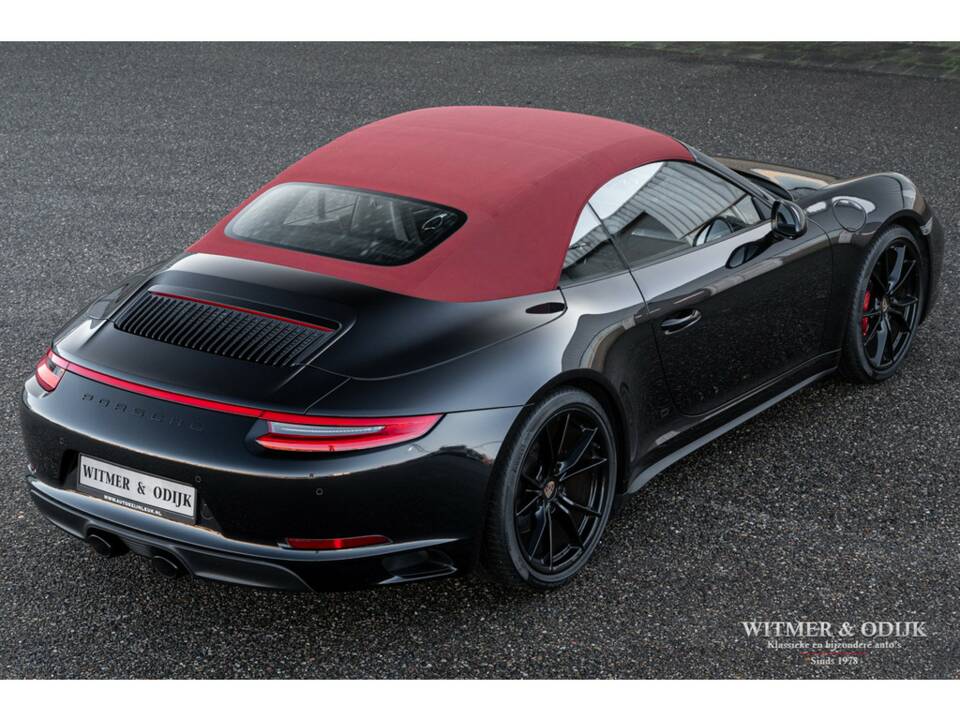 Bild 6/36 von Porsche 911 Carrera 4S (2016)
