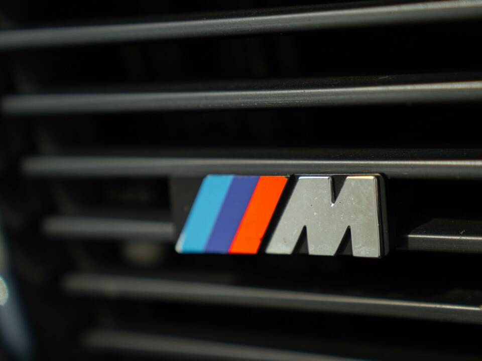 Immagine 24/50 di BMW M 535i (1985)