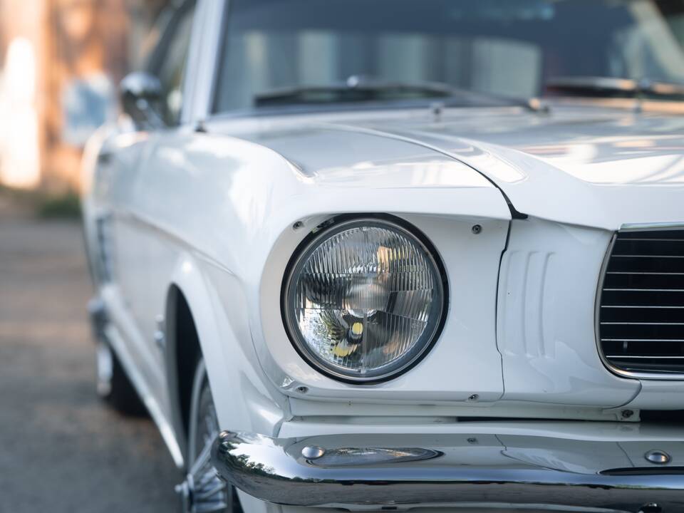 Image 7/53 of Ford Mustang 200 (1966)