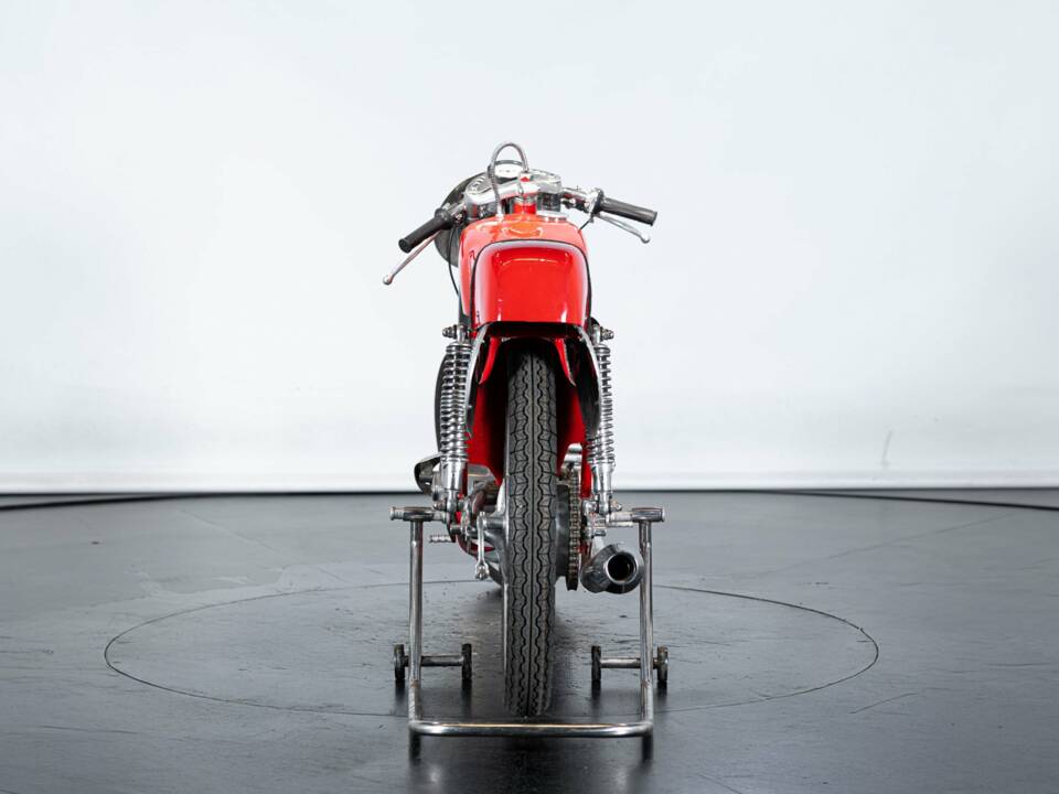 Immagine 3/30 di Ducati DUMMY (1957)