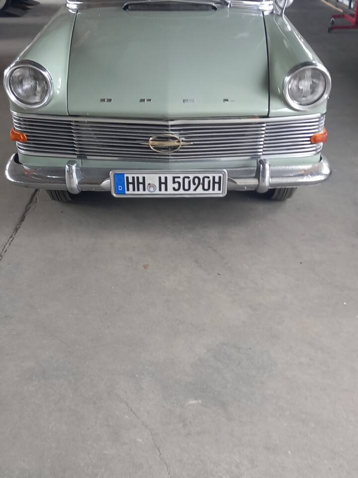 Afbeelding 1/6 van Opel Rekord 1700 Caravan (1961)