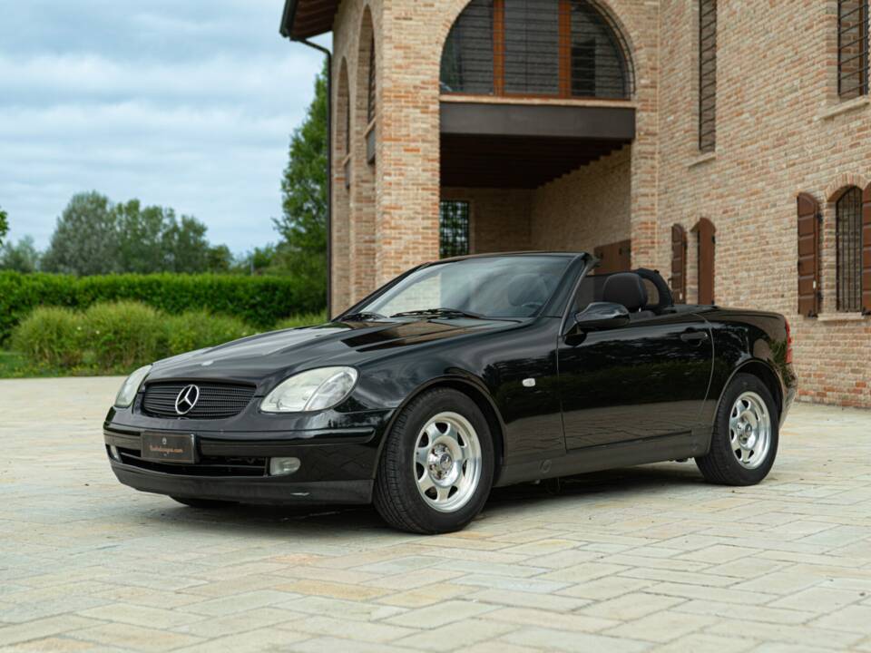 Obraz 1/50 pojazdu Mercedes-Benz SLK 200 (1998)