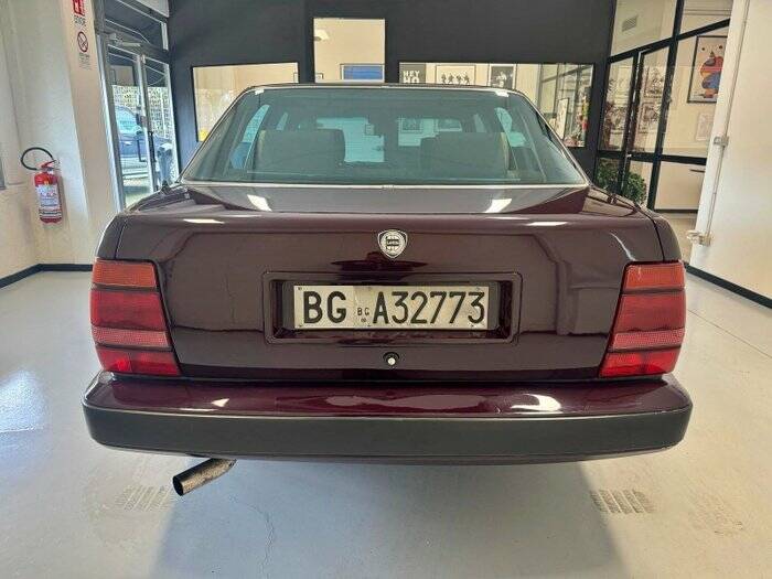 Immagine 5/7 di Lancia Thema V6 i.e. (1990)