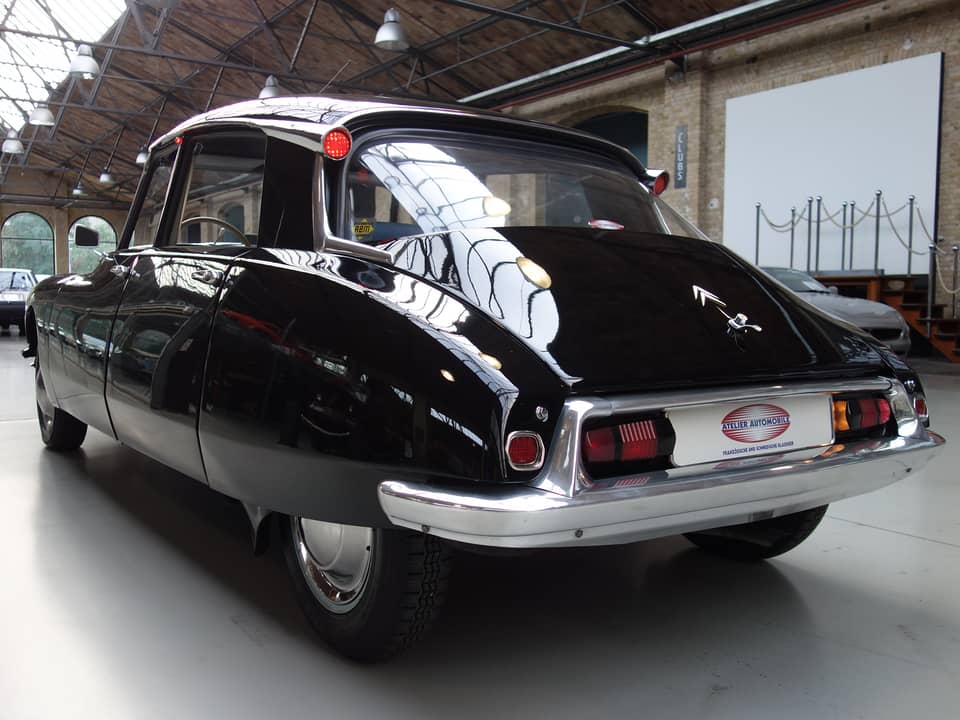 Image 9/30 of Citroën DS 19 (1959)