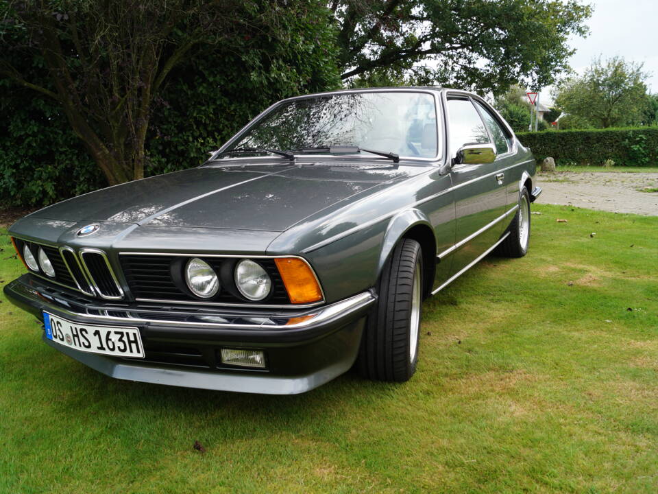 Image 5/36 of BMW 635 CSi (1986)