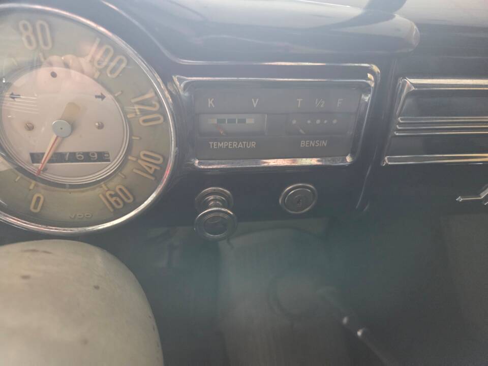 Bild 22/33 von Volvo PV 444 (1957)