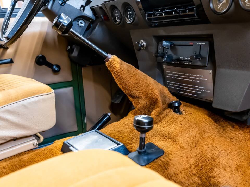 Imagen 21/34 de Land Rover Range Rover Classic 3.5 (1976)