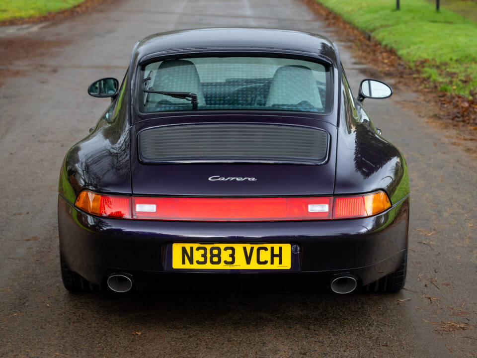 Image 6/14 de Porsche 911 Carrera (1995)