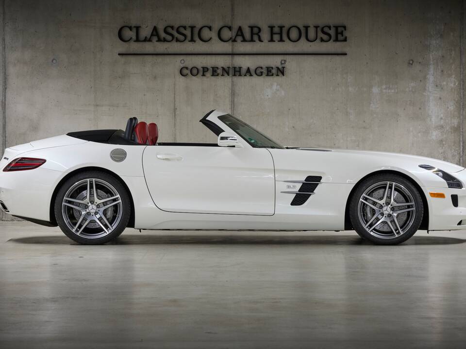 Bild 16/100 von Mercedes-Benz SLS AMG Roadster (2012)