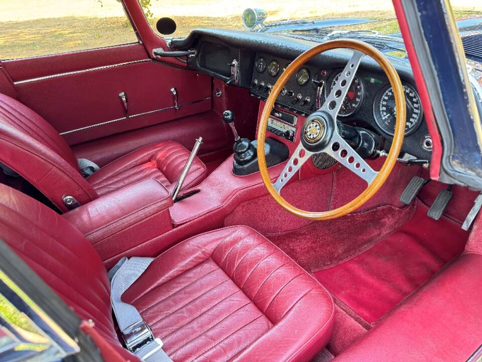 Immagine 35/52 di Jaguar Type E 4.2 (1965)