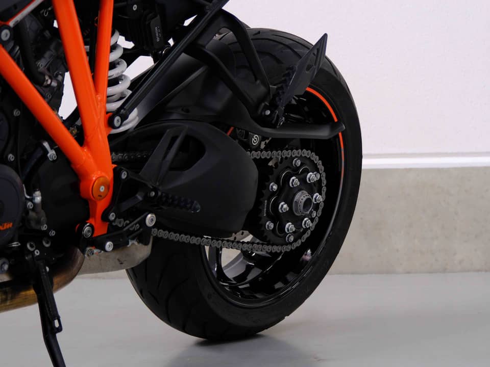 Image 44/99 de KTM 1290 Super Duke R (2018)