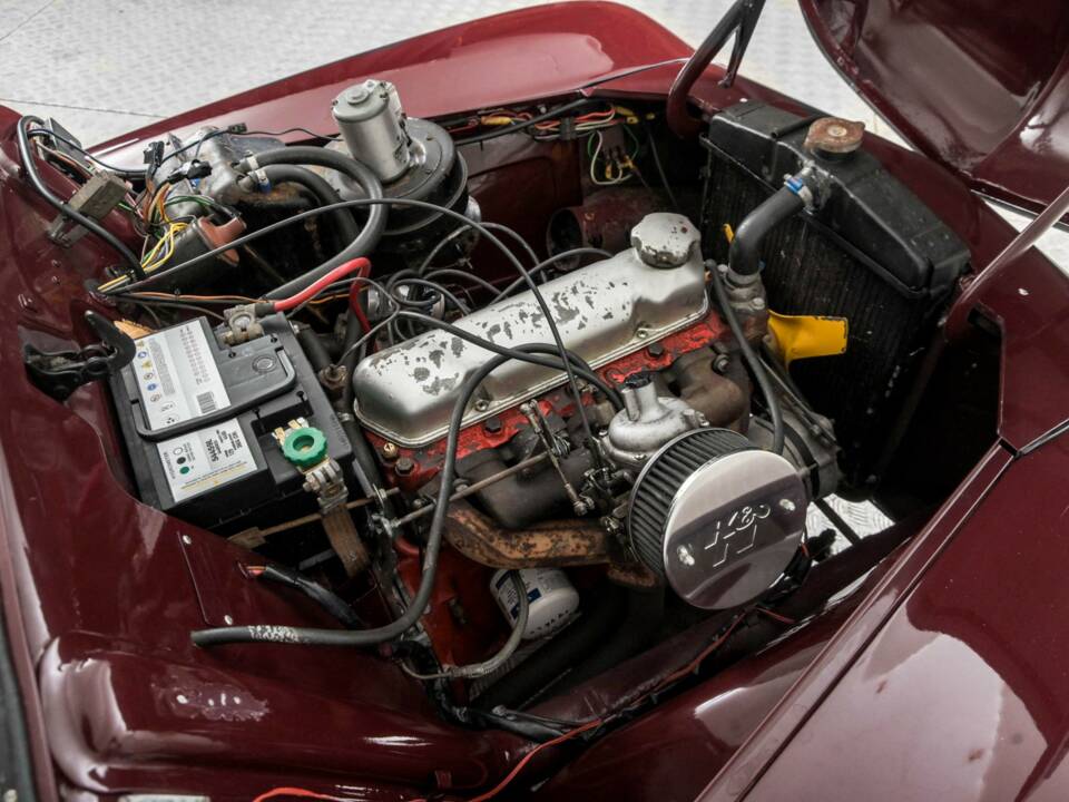 Image 39/50 of Volvo PV 444 (1953)