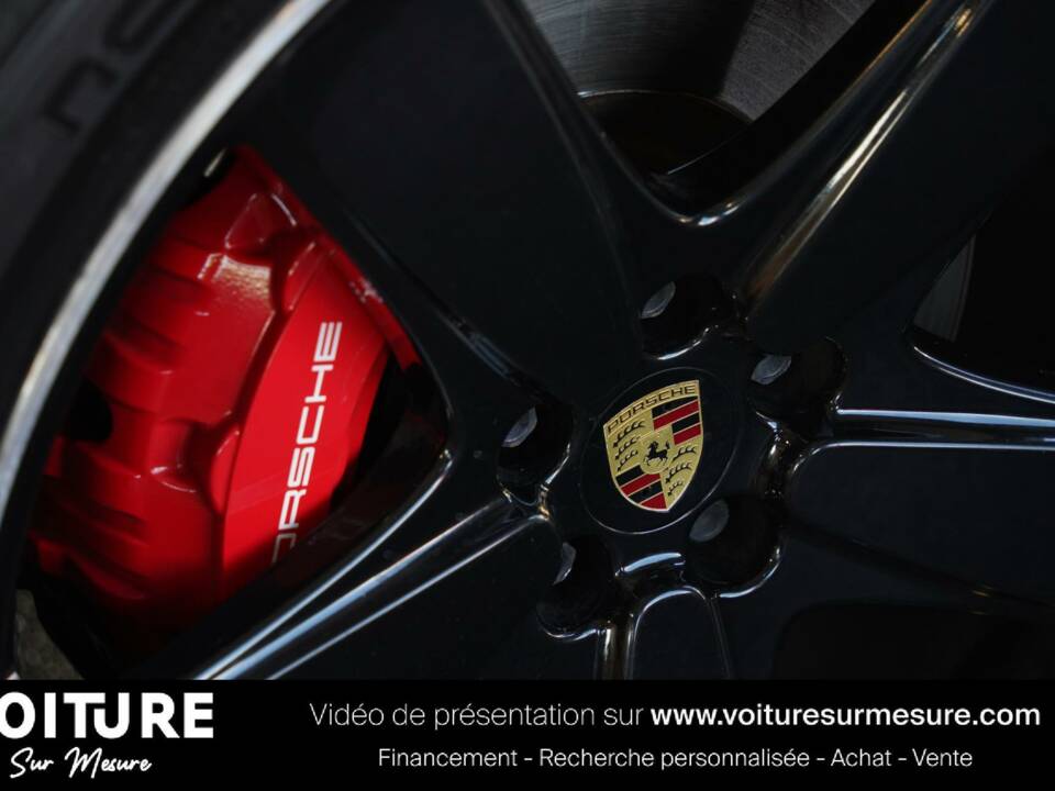 Image 23/29 de Porsche Macan Turbo (2017)