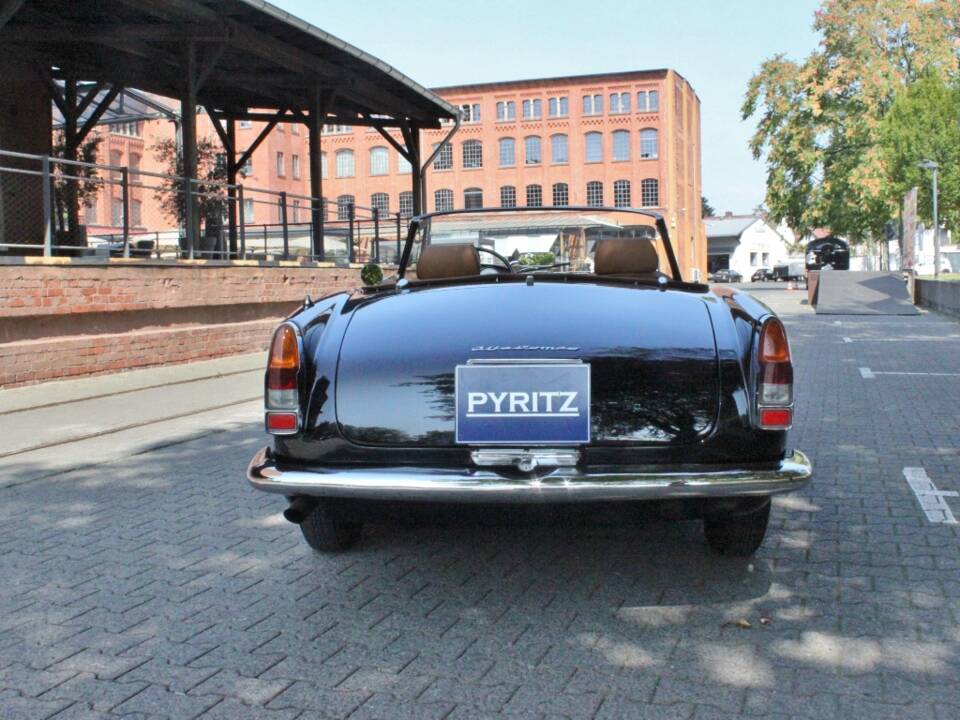 Image 20/20 of Alfa Romeo 2000 Spider (1960)