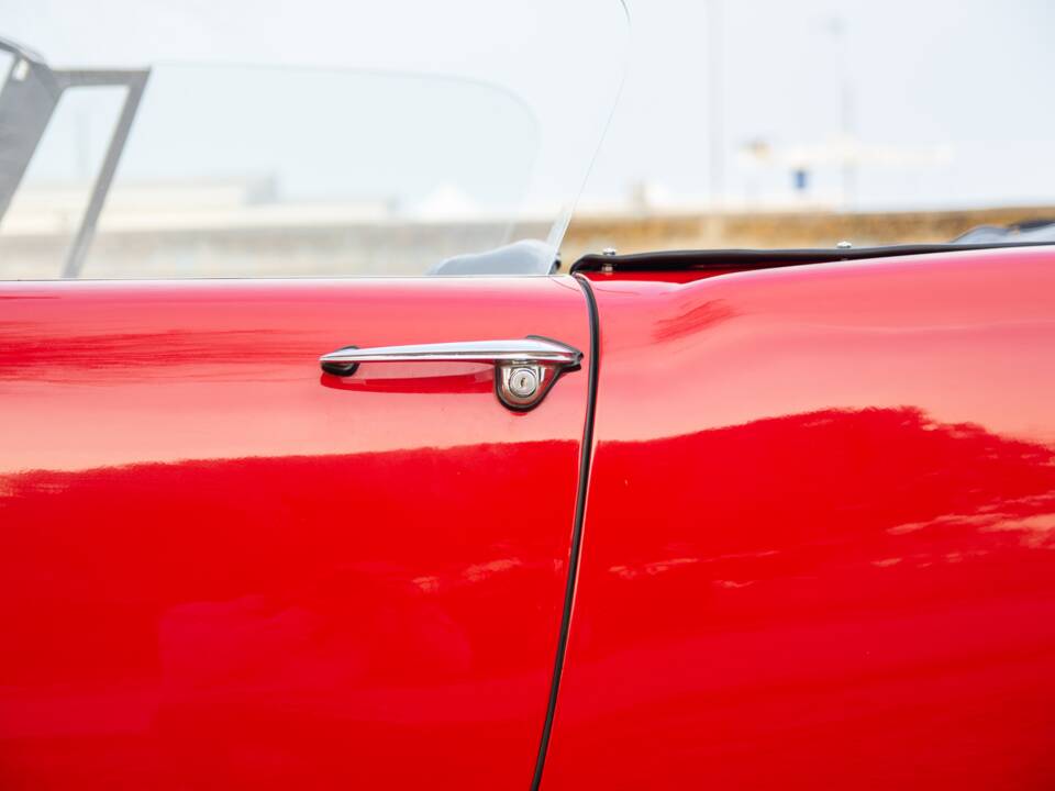 Immagine 16/94 di Alfa Romeo 2600 Spider (1964)