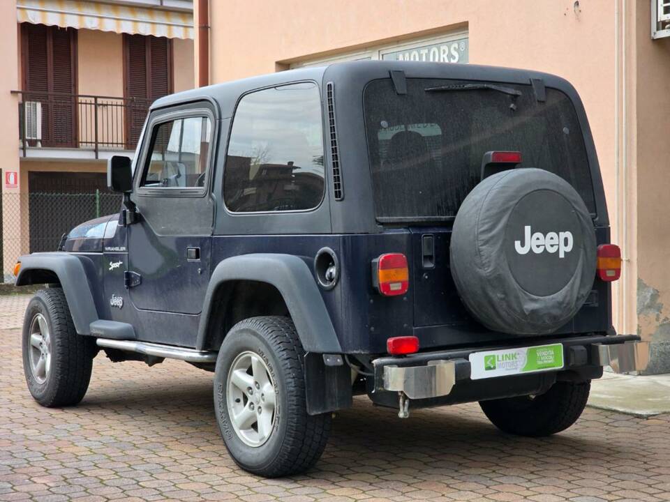 Afbeelding 3/45 van Jeep Wrangler Sport Hardtop 2.5 (1997)