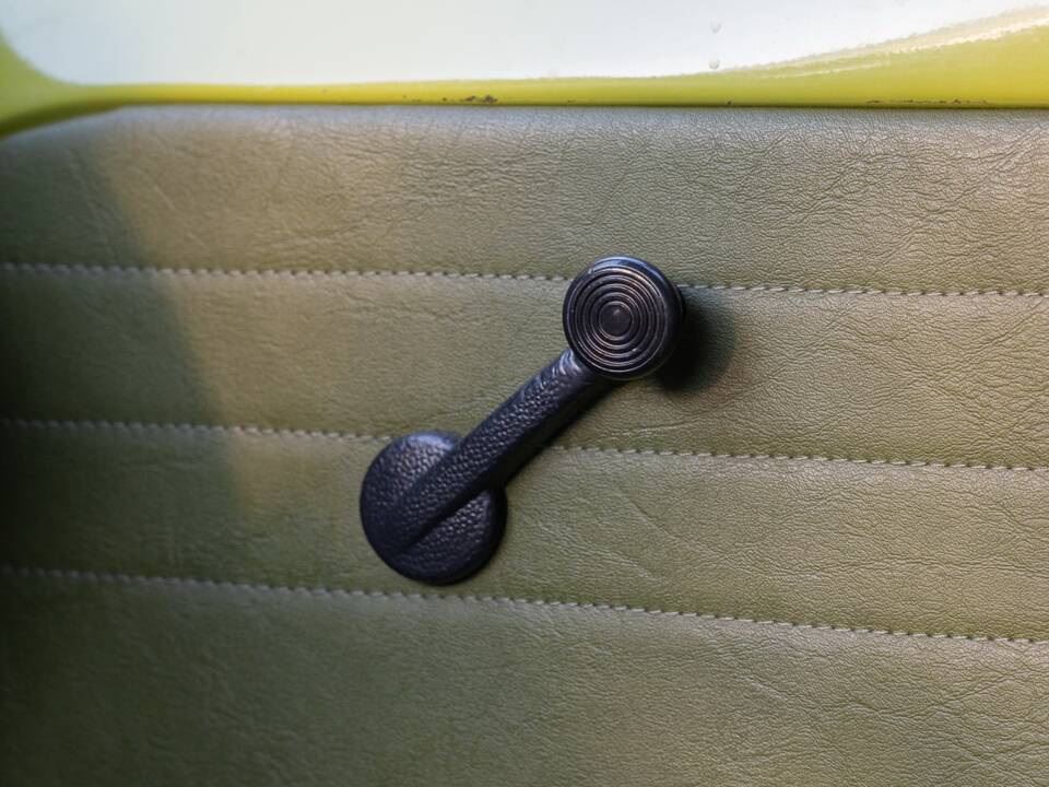 Bild 31/39 von Volkswagen T2b Westfalia (1978)