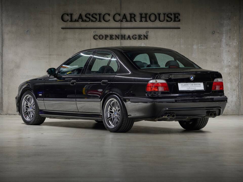 Image 6/99 of BMW M5 (2000)