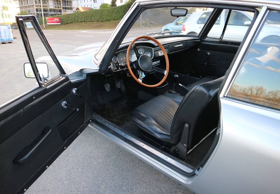 Image 8/9 de BMW 1600 GT (1968)