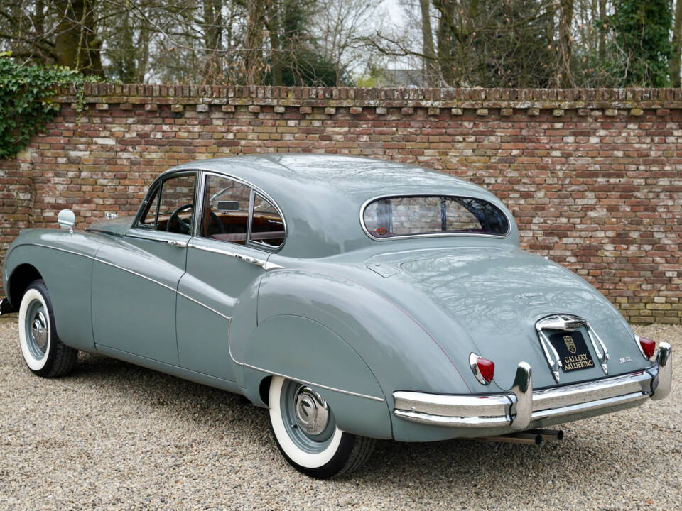 Image 2/50 de Jaguar Mk IX (1959)