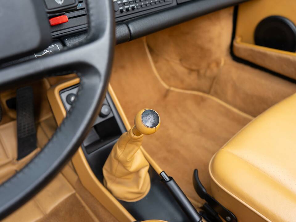 Imagen 6/32 de Porsche 911 Speedster 3.2 (1989)