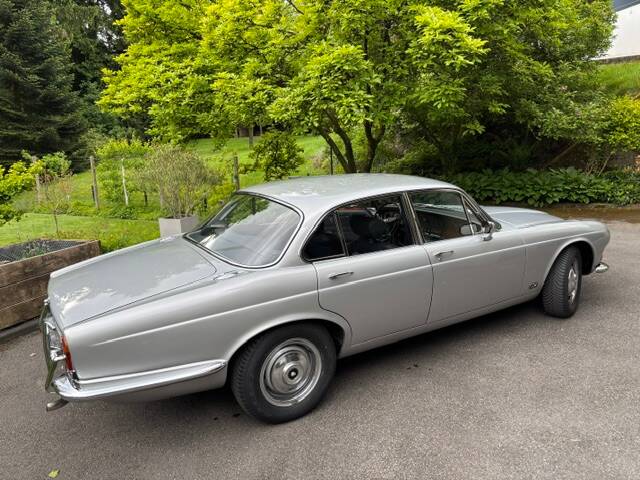 Bild 4/15 von Jaguar XJ 6 4.2 (1972)