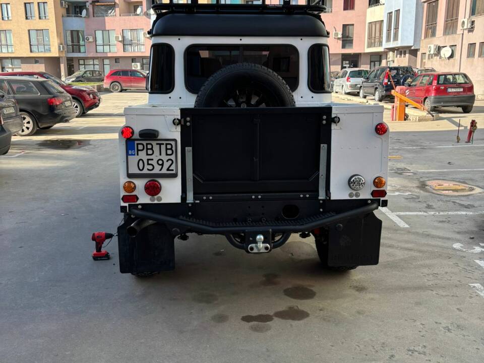 Afbeelding 57/73 van Land Rover Defender 110 (2005)