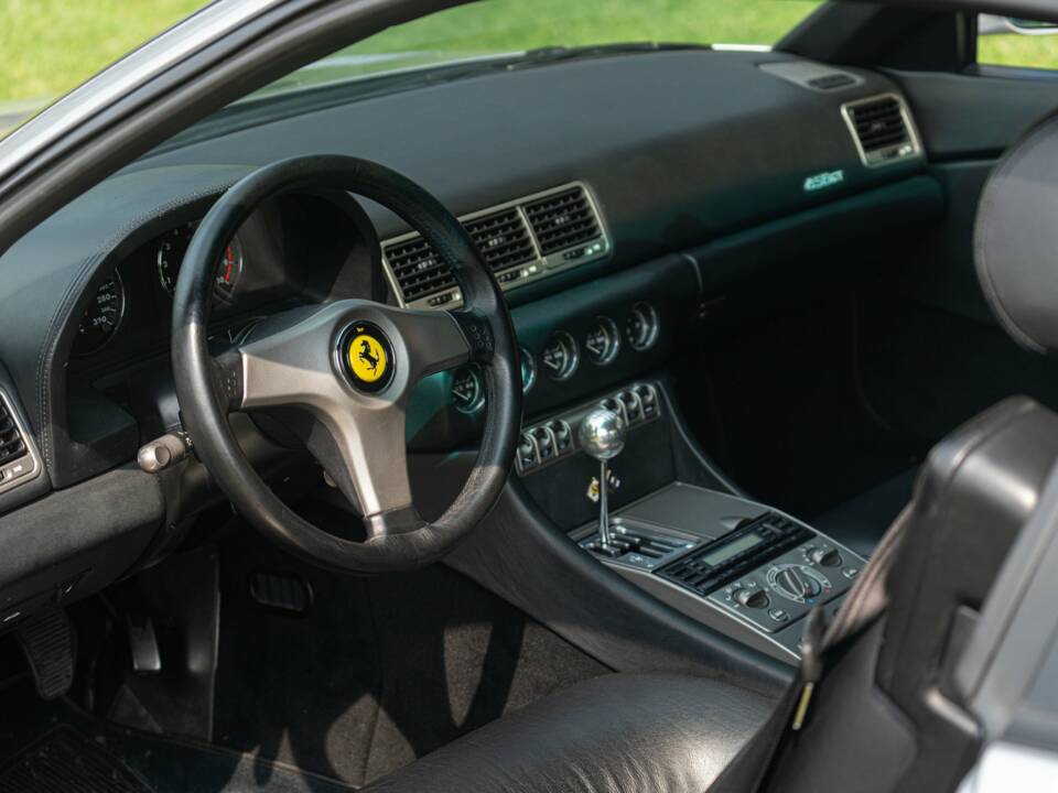 Imagen 44/50 de Ferrari 456 GT (1994)