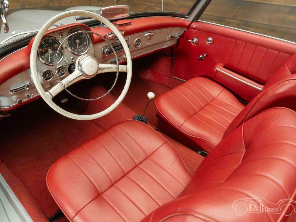 Image 2/19 of Mercedes-Benz 190 SL (1960)