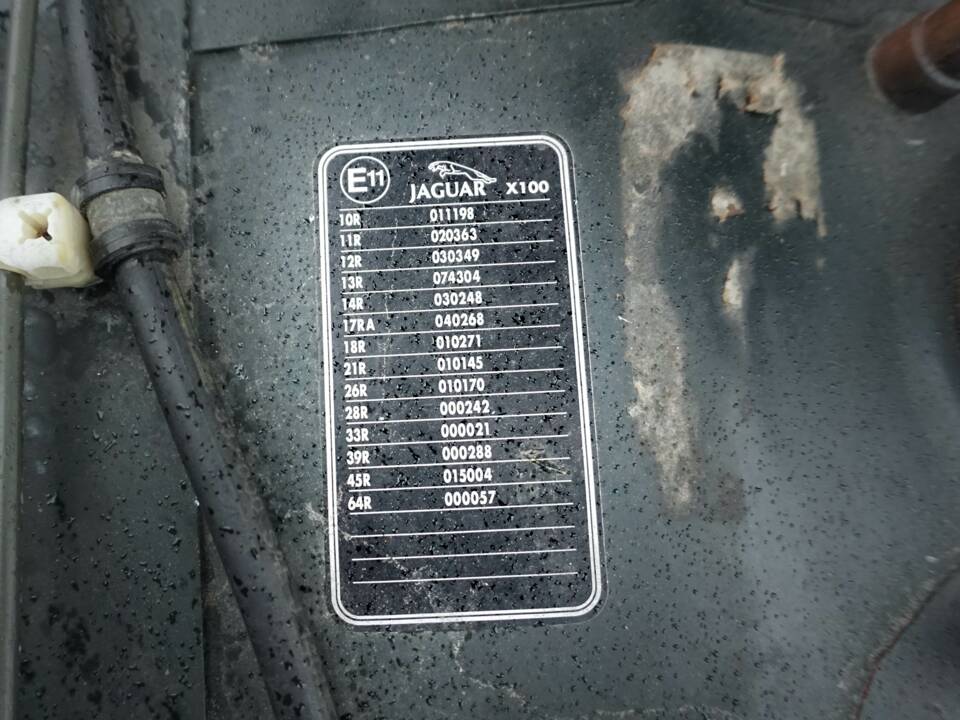 Immagine 36/38 di Jaguar XK8 4.0 (1996)