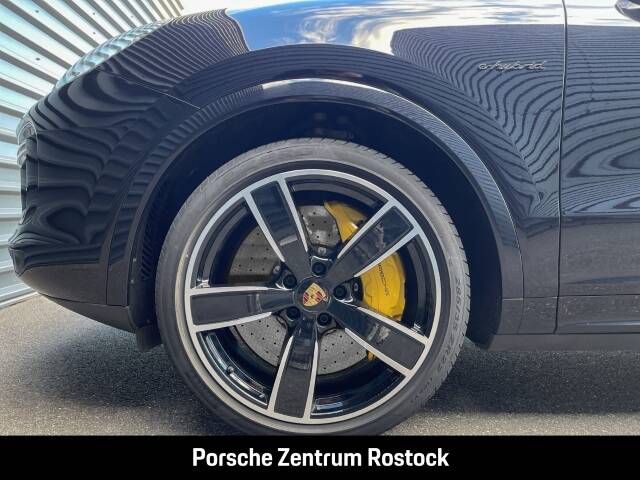Imagen 28/31 de Porsche Cayenne Turbo S E-Hybrid (2020)