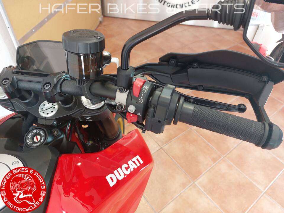 Immagine 19/40 di Ducati Hypermotard 950 (2023)