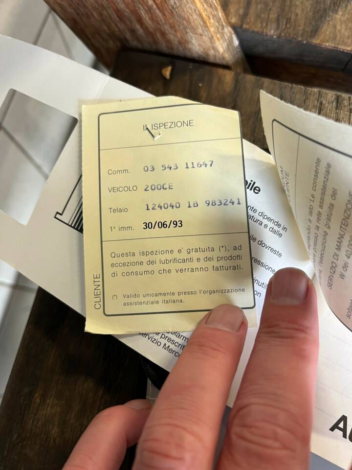 Bild 14/79 von Mercedes-Benz 200 CE (1993)