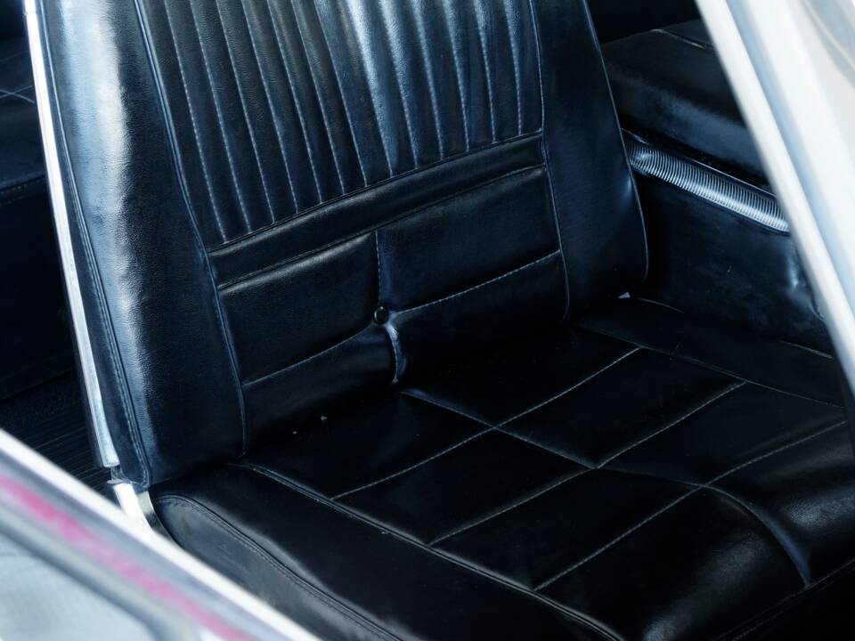 Bild 39/50 von Ford Thunderbird (1966)