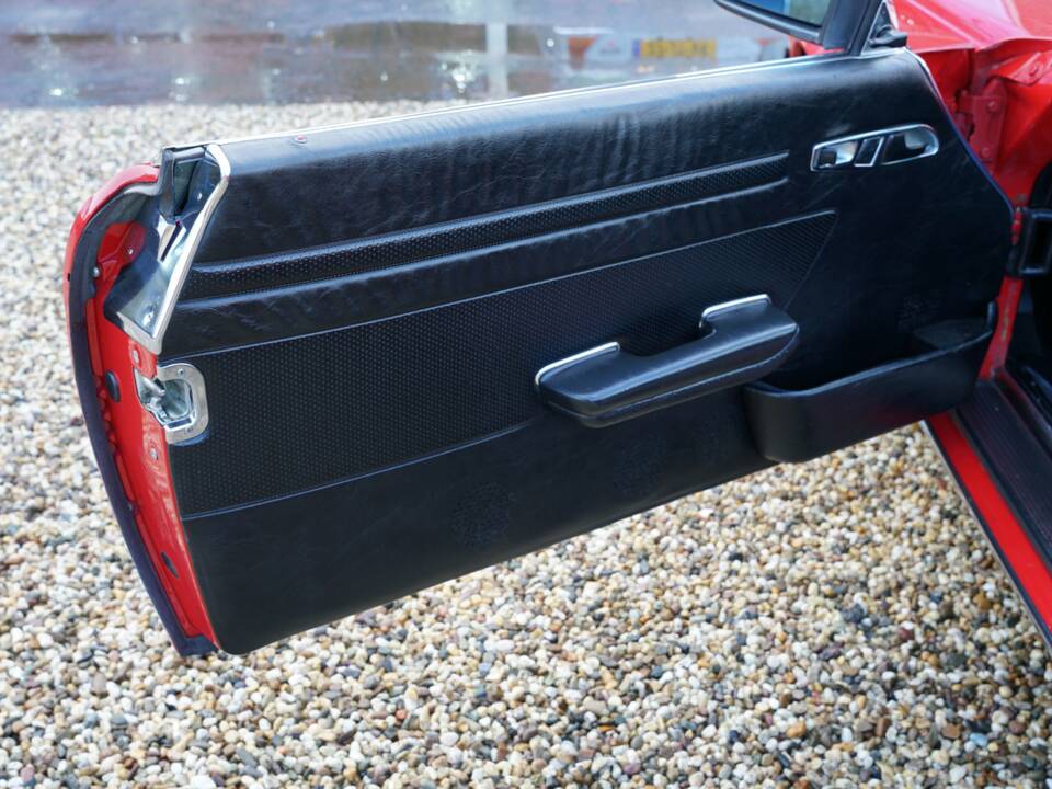 Bild 16/50 von Mercedes-Benz 500 SL (1983)