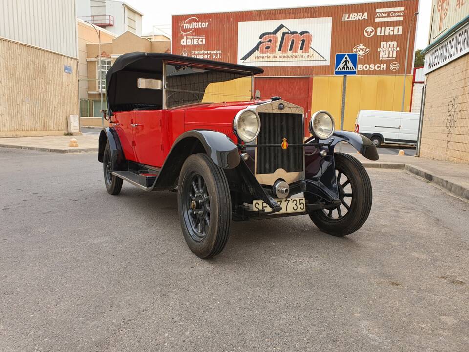 Image 2/99 of FIAT 509 A (1927)